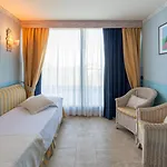 Marina Uno