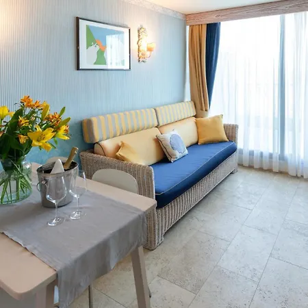 Marina Uno Ξενοδοχείο