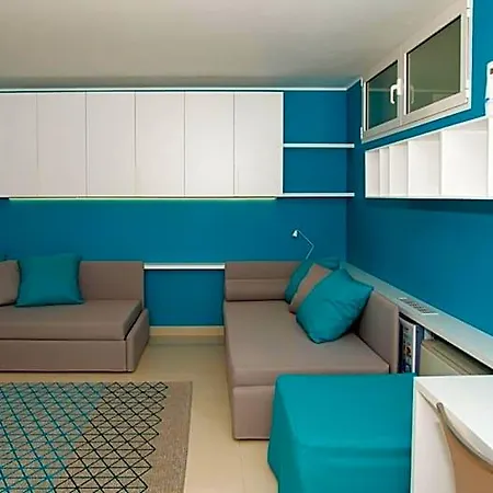 Marina Uno Hotel 4*