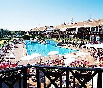 Marina Uno فندق 4*