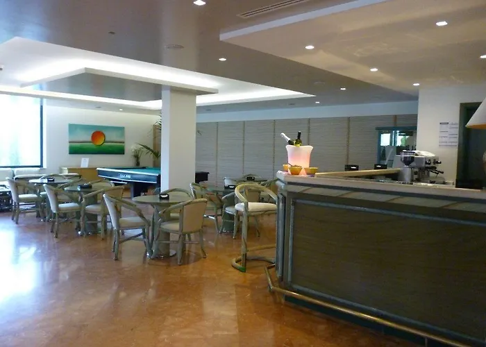 Marina Uno 4* Линьяно-Саббьядоро