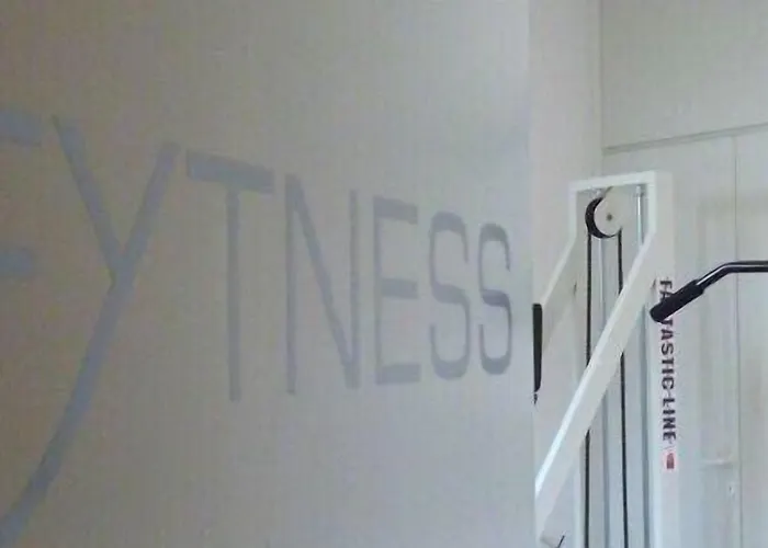 Marina Uno Отель Линьяно-Саббьядоро