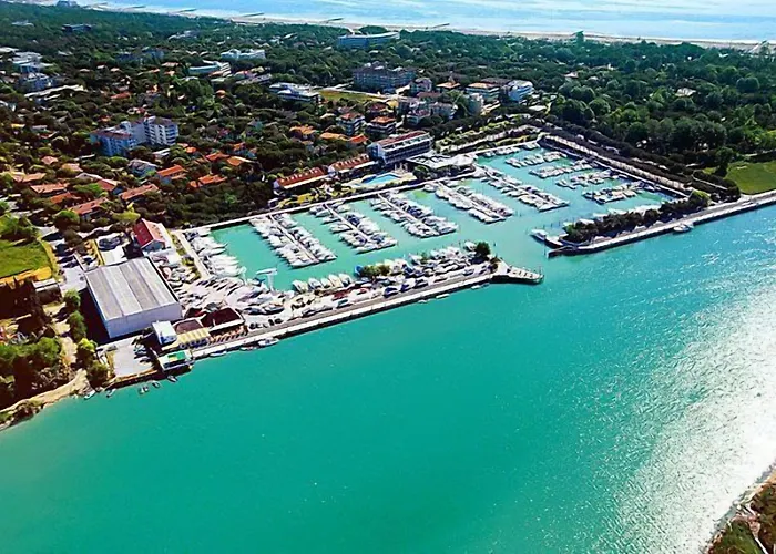 Marina Uno Отель Линьяно-Саббьядоро