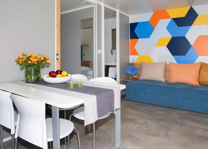 Отель Marina Uno Линьяно-Саббьядоро