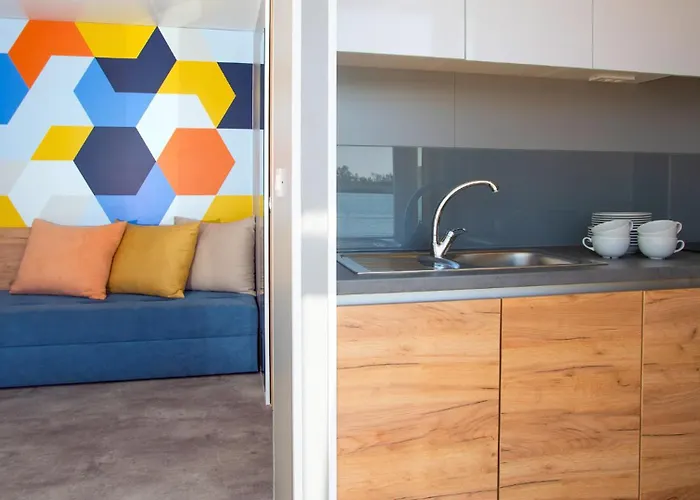 Marina Uno Отель 4*