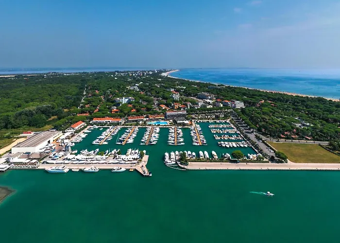 Marina Uno Линьяно-Саббьядоро