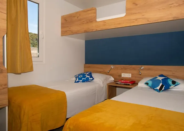 Отель Marina Uno